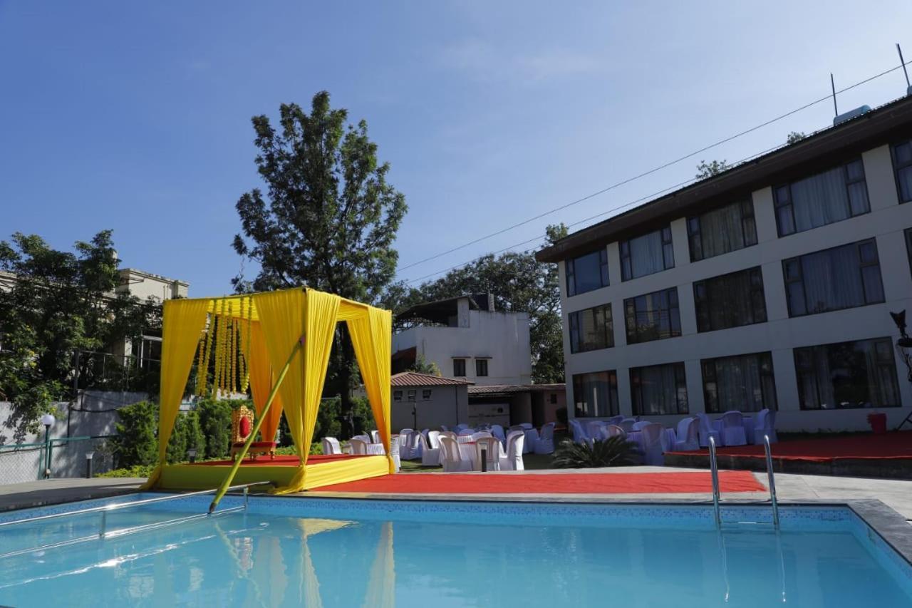 Royal Orbit Hotel Panchgani Luaran gambar