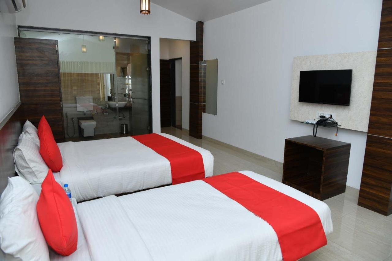 Royal Orbit Hotel Panchgani Luaran gambar