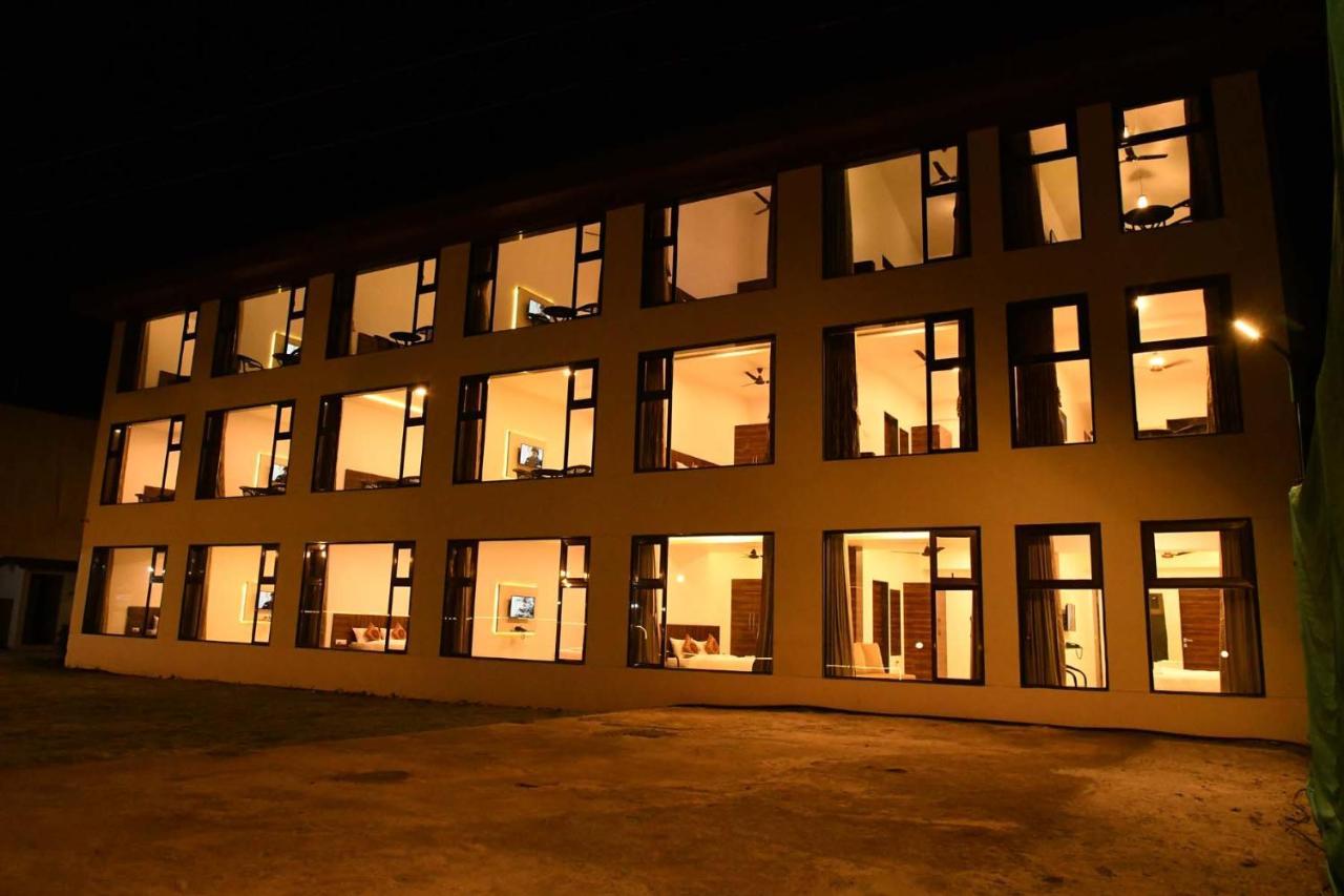 Royal Orbit Hotel Panchgani Luaran gambar