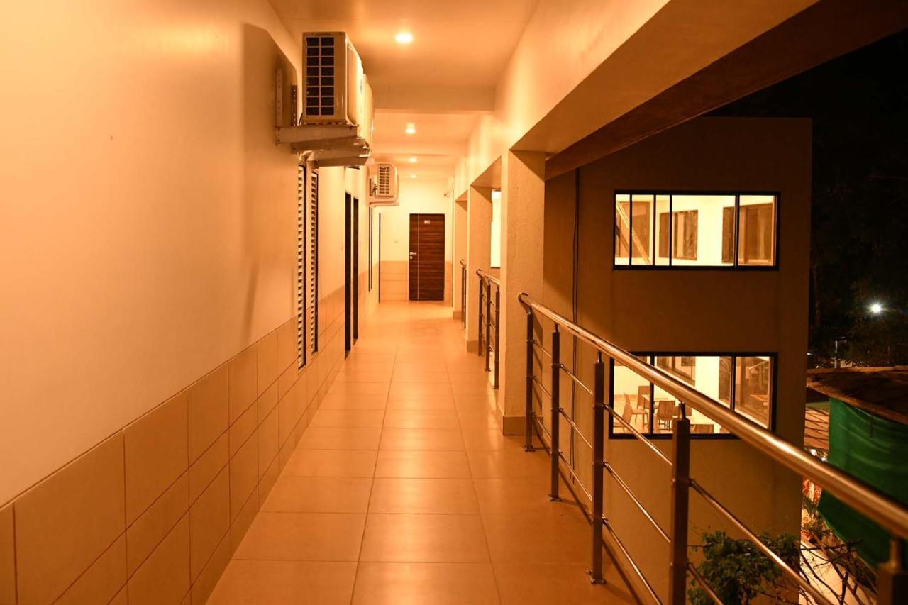 Royal Orbit Hotel Panchgani Luaran gambar